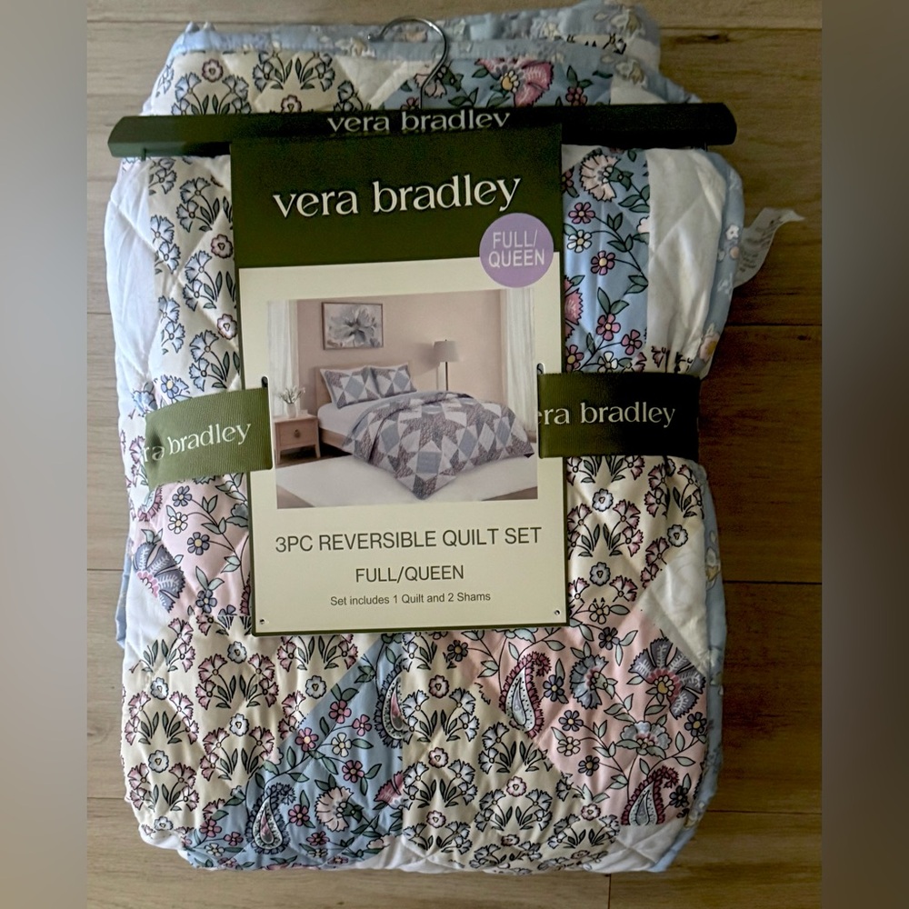 Vera Bradley Haymarket Paisley Full Queen 3PC Reversible Quilt Set NWT